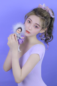 十八岁
